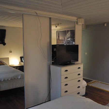 Room In Villa Emilia Еспоо Екстер'єр фото