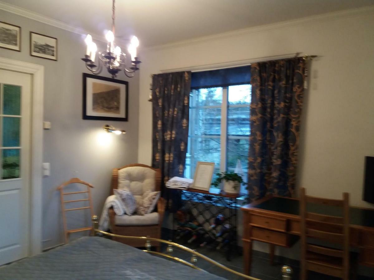Room In Villa Emilia Еспоо Екстер'єр фото